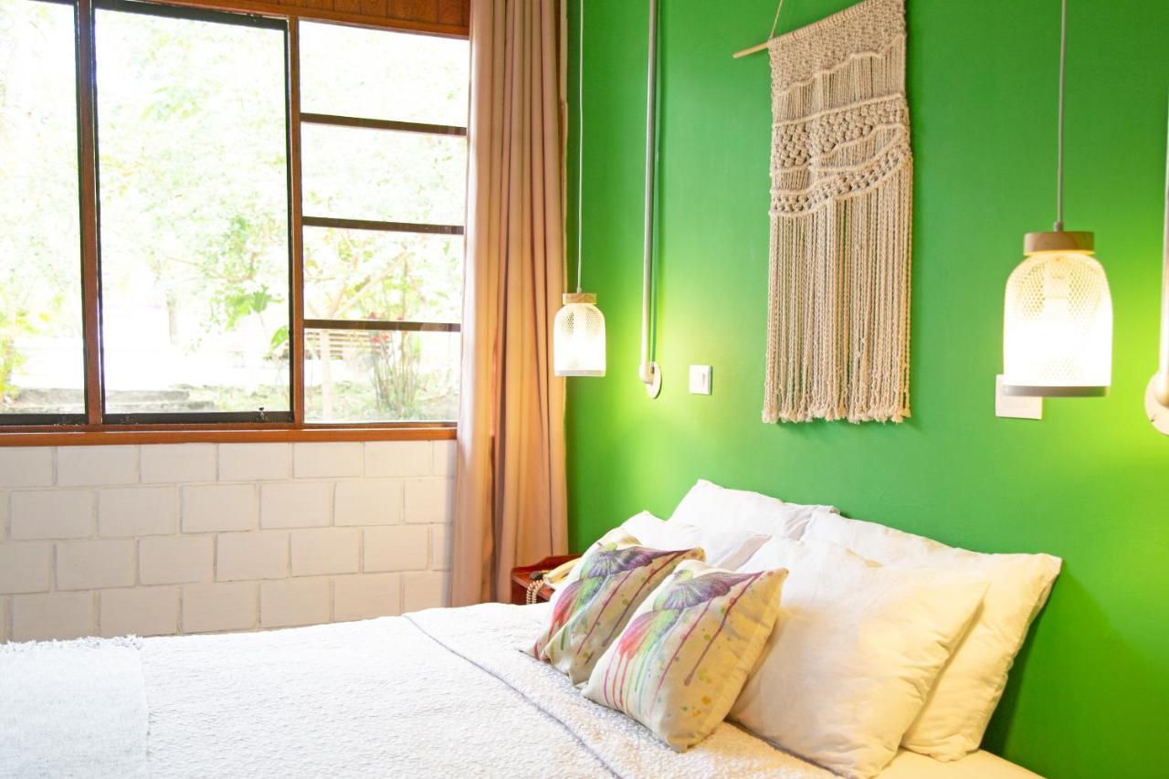 Casabosque Hotel Тарапото Екстериор снимка